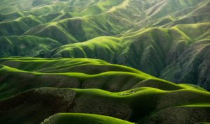 Image of green mountains